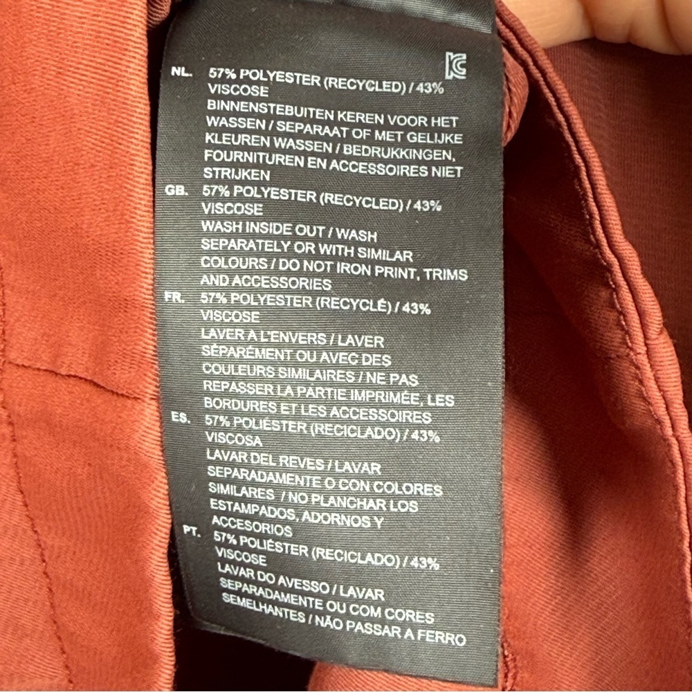 G-Star RAW Vodan De Cropped Open Back
Shirt Size M - Picture 7 of 14